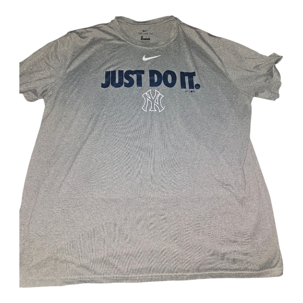 Nike Gray 'Just Do It' Women's Tee